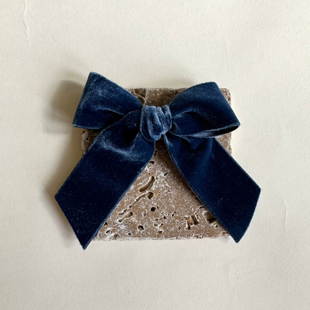 Sailor Bow // Blue Vintage Velvet