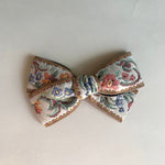 Medium Bow // Tapestry Vintage Floral