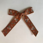 Thin Sailor Bow // Brown Green Vintage Floral