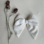 Sailor Bow // White velvet