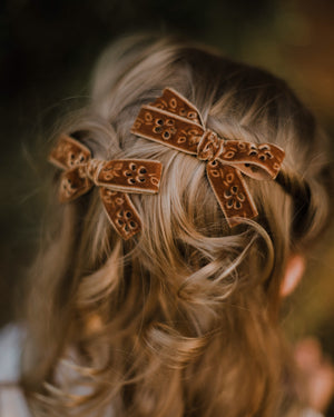 Petite Velvet // Blue Eyelet